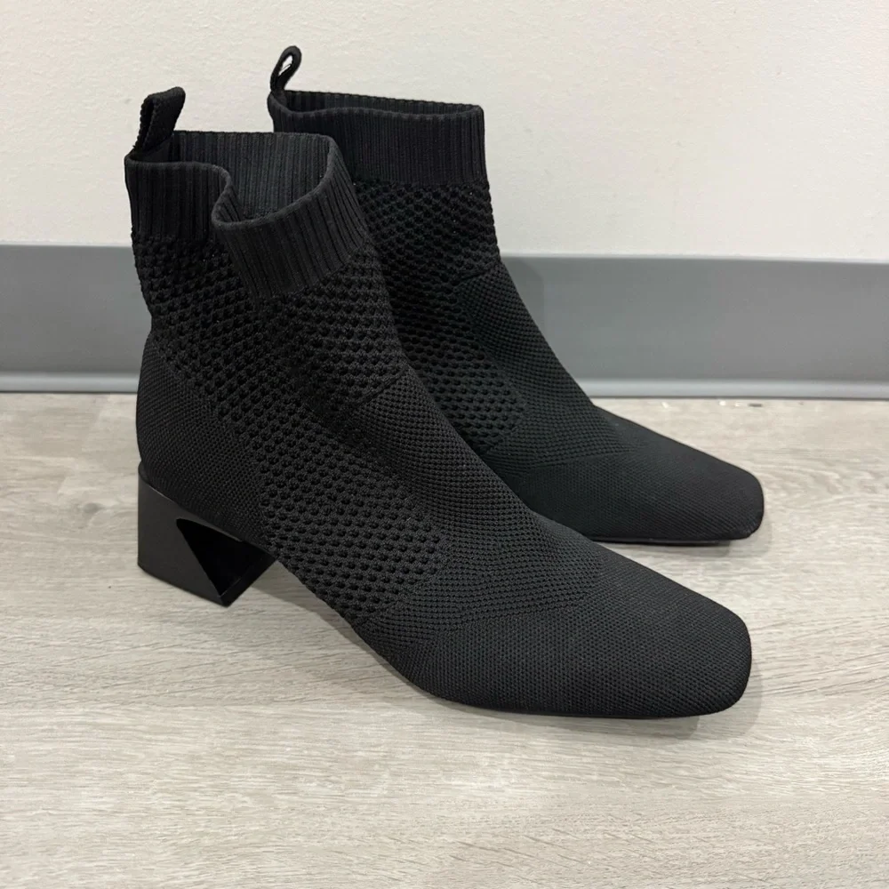 Vivaia Boots Melissa Square Toe Perforated Comfort Cushion Heeled in Black